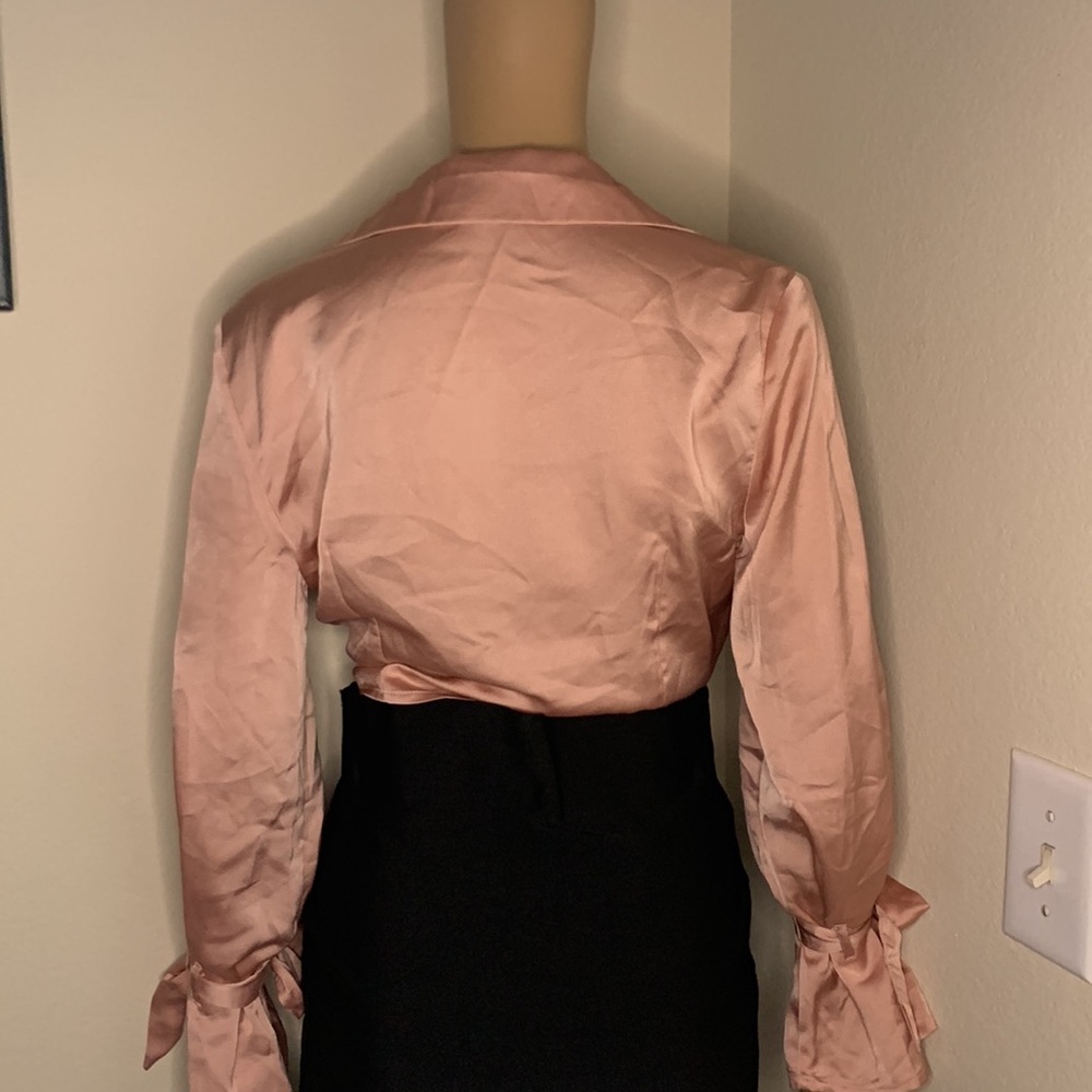 Top - Picture 5 of 10